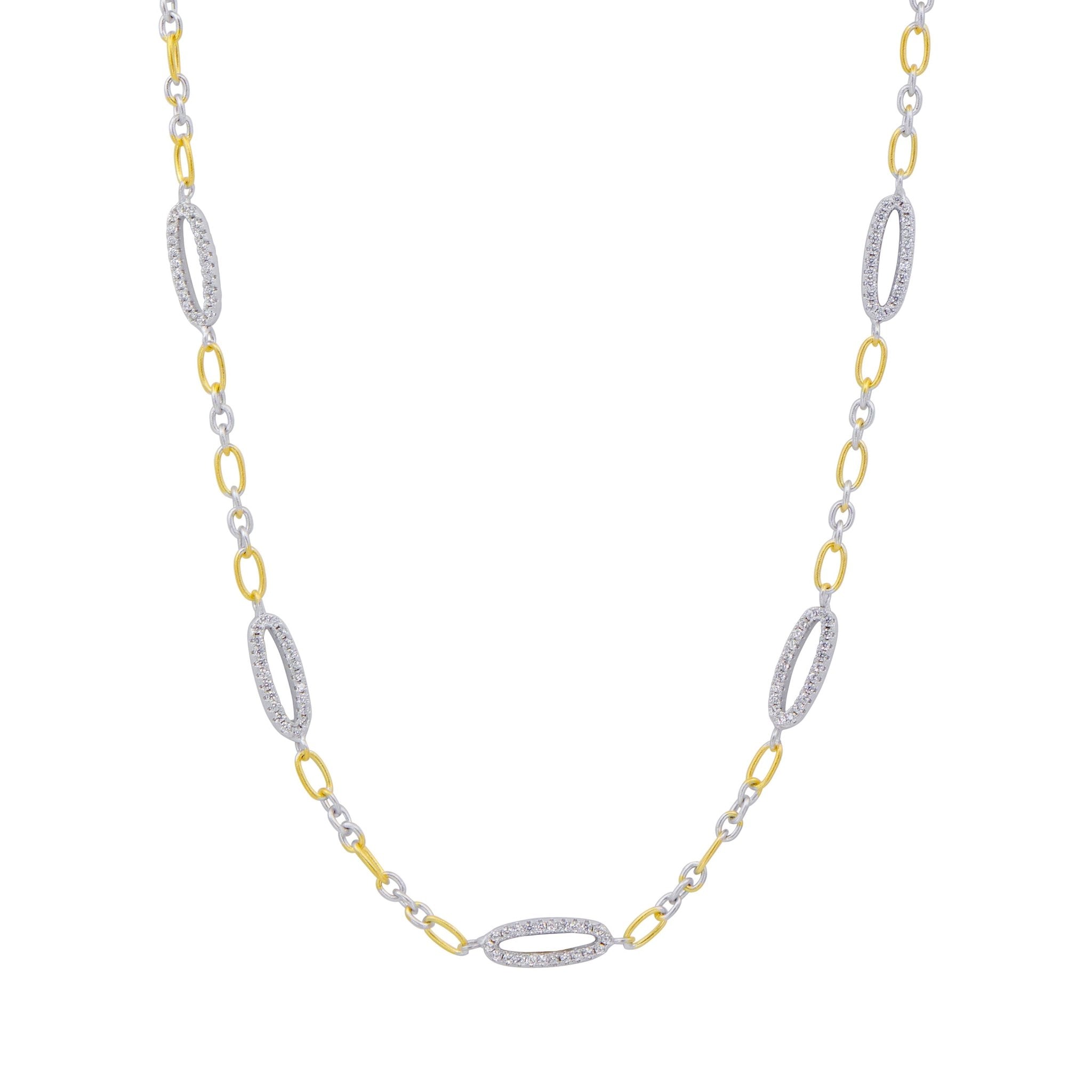 Signature Two-tone Oval Pavé Station Short Chain Link Necklace