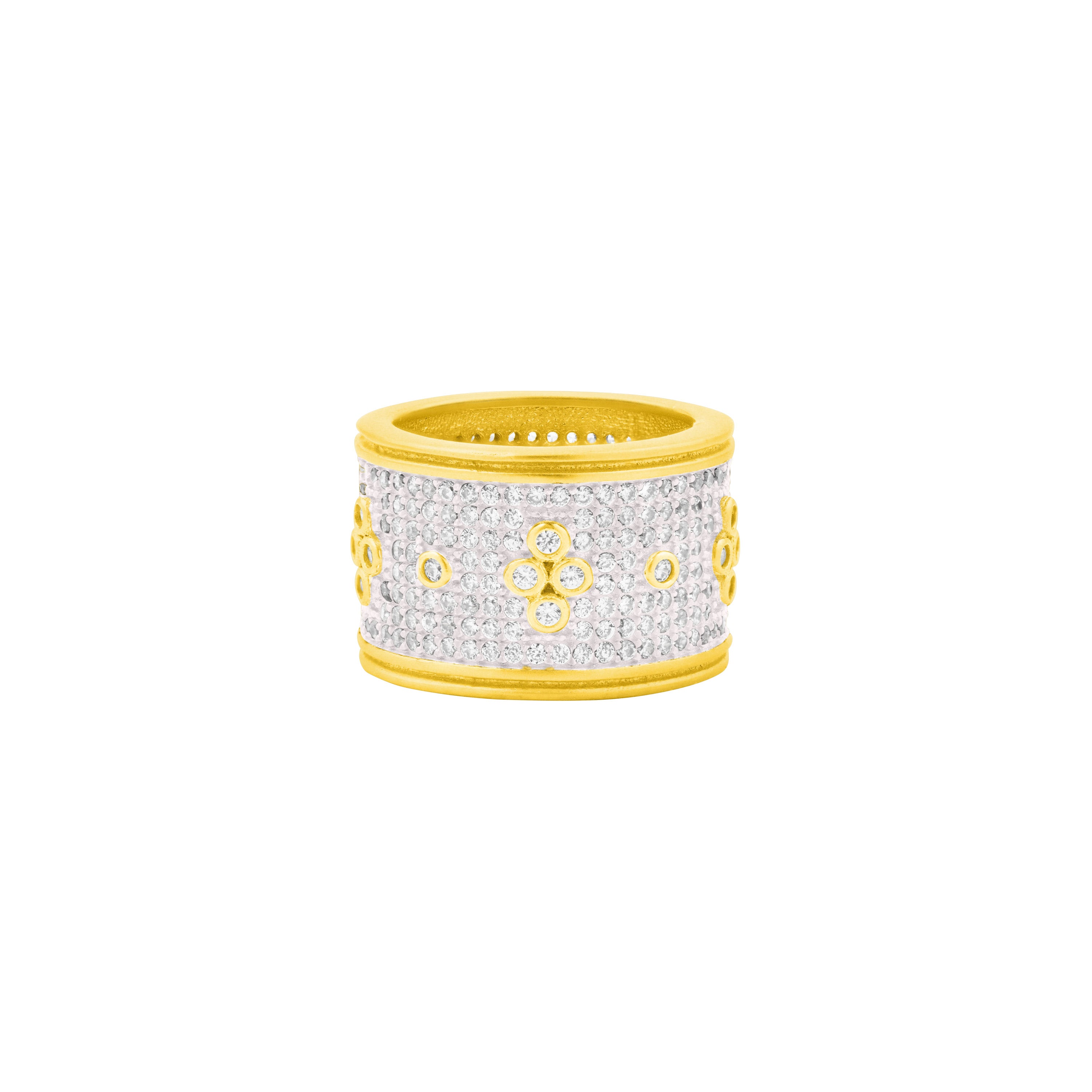 Signature Pavé Clover Wide Band Ring