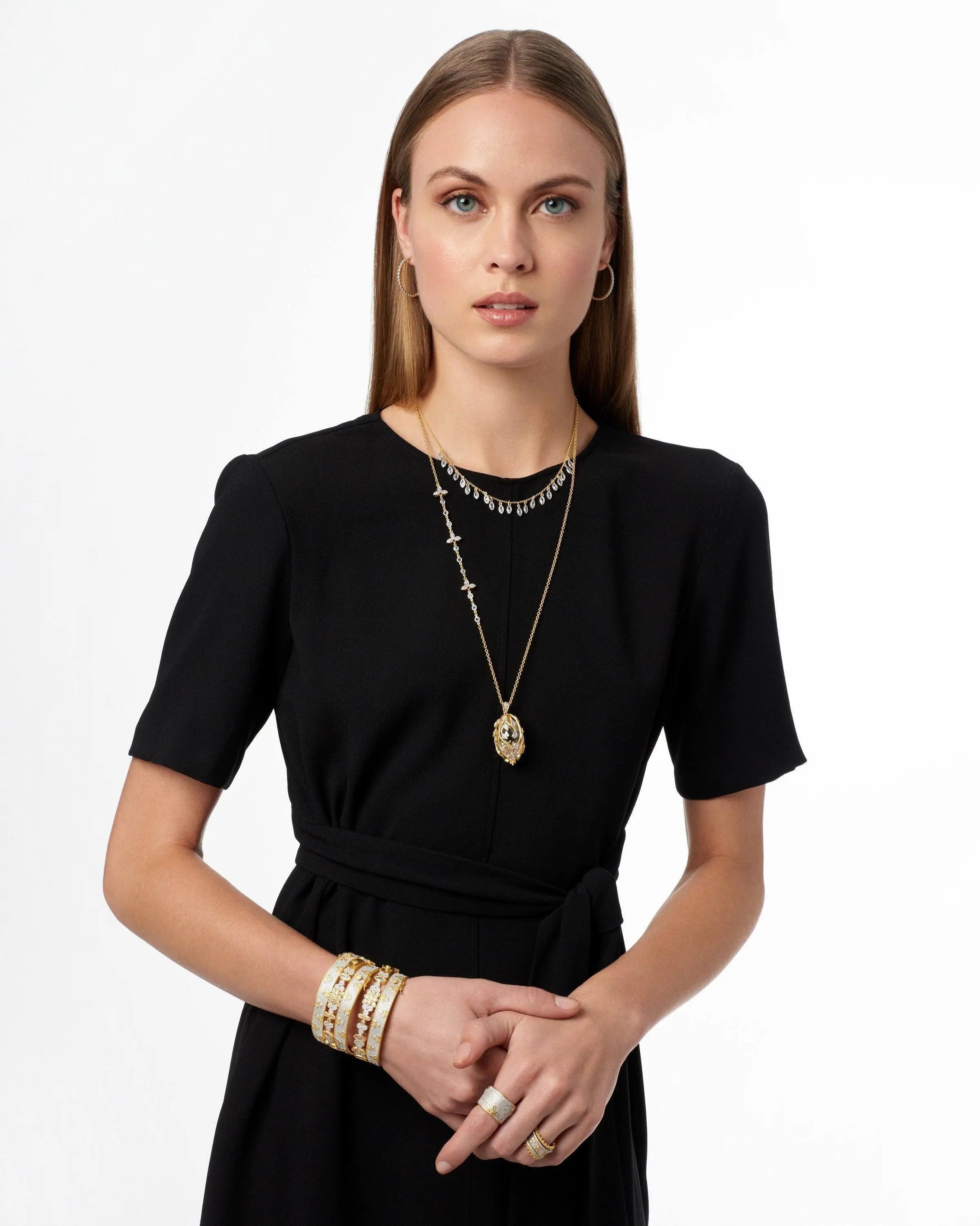 Fleur Bloom Textured Pendant Necklace - FREIDA ROTHMAN