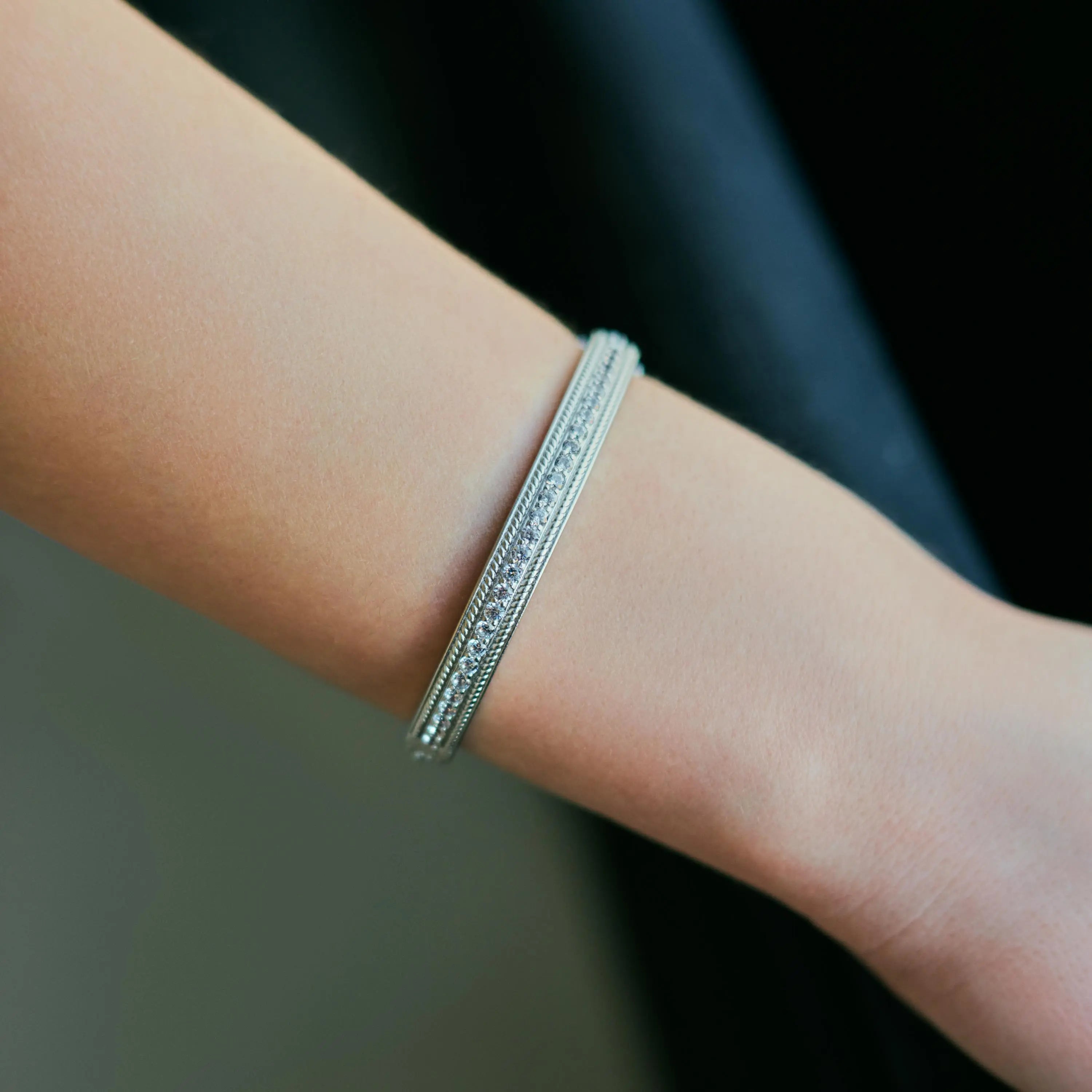 Pavé Row Hinge Bangle Signature