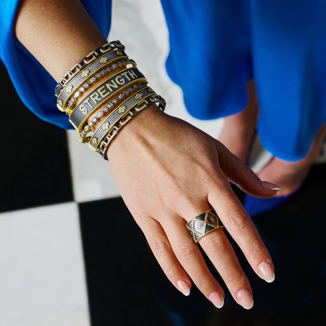 Amazonian Allure Single Stone Leverback Earrings