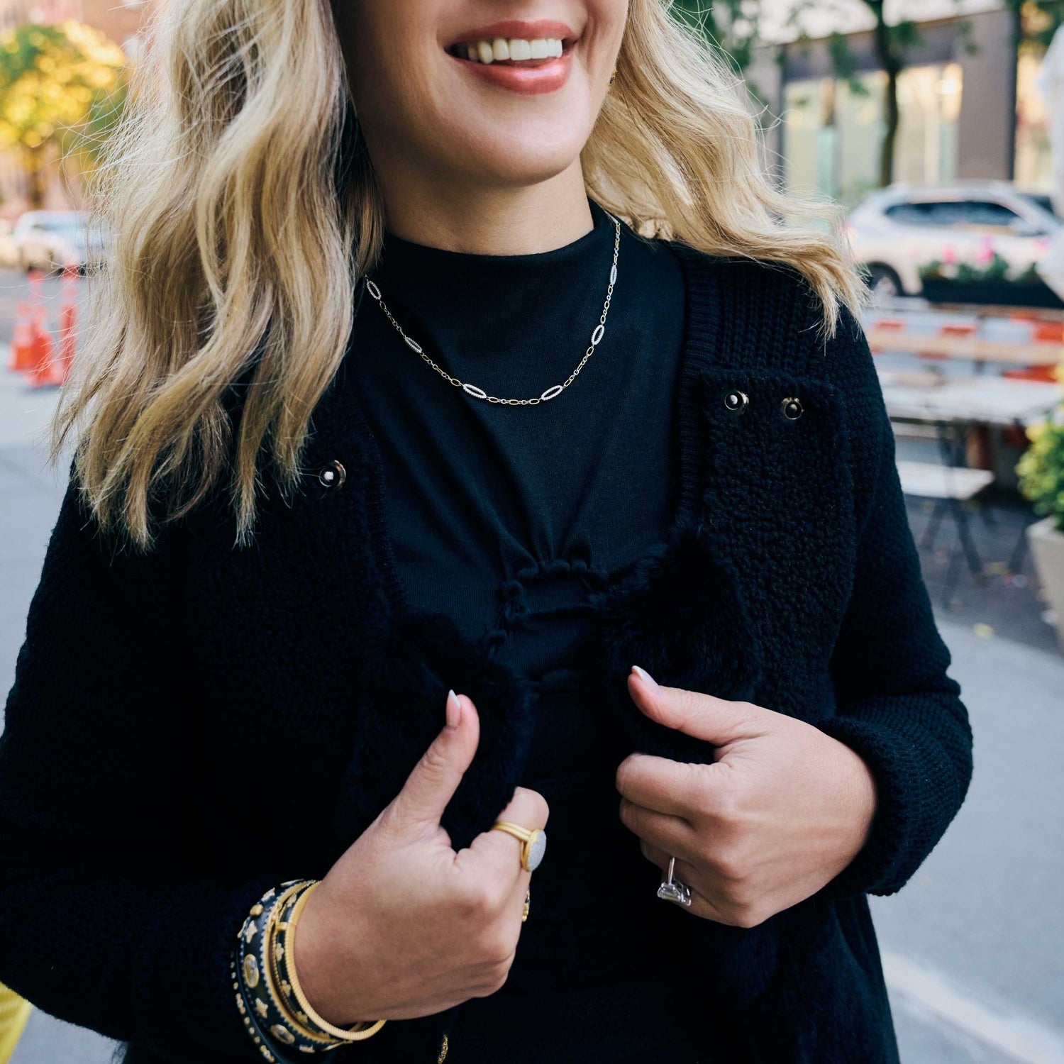 Signature Oval Pavé Station Short Chain Link Necklace - FREIDA ROTHMAN