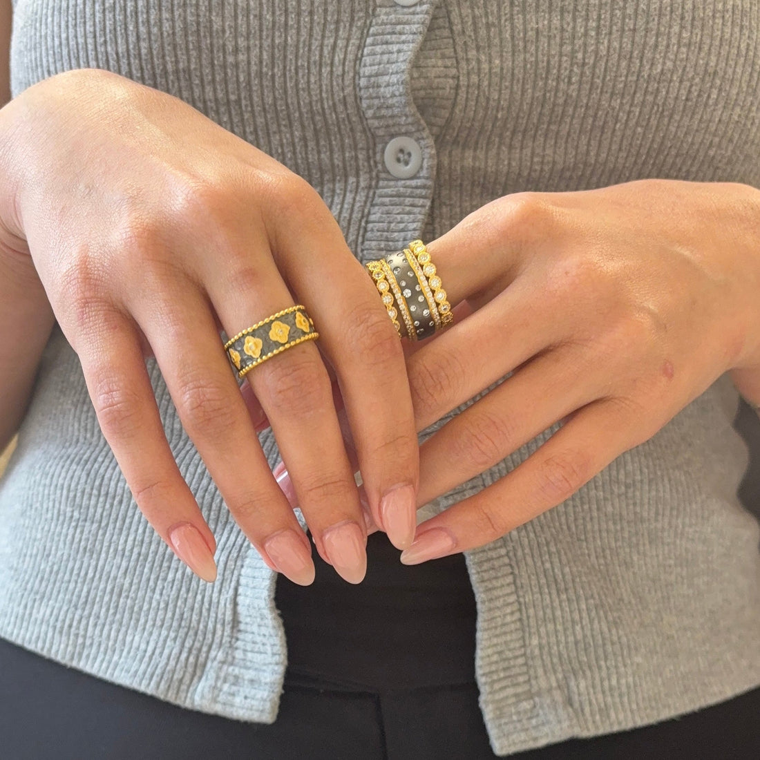 Signature Clover Hammered Band Ring