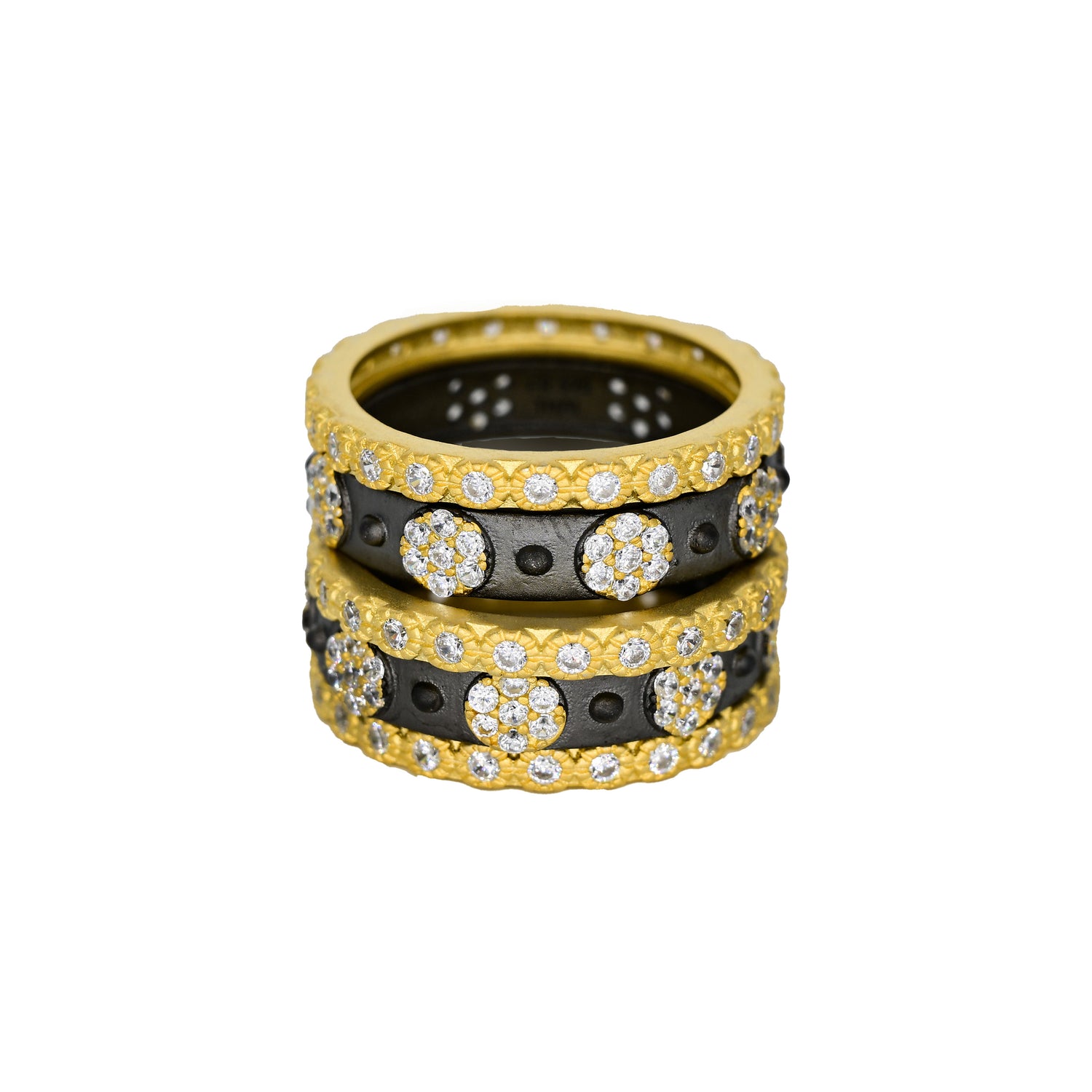 Pavé Medallion 5-Ring Stack