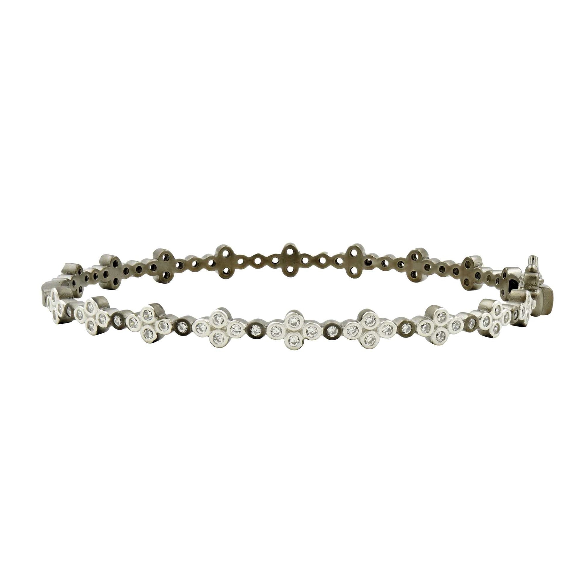 SilverBlack Clover Station Hinge Bangle Signature BRACELET