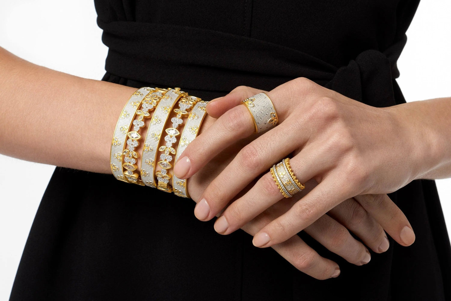 Fleur Bloom Hinge Bangle - FREIDA ROTHMAN