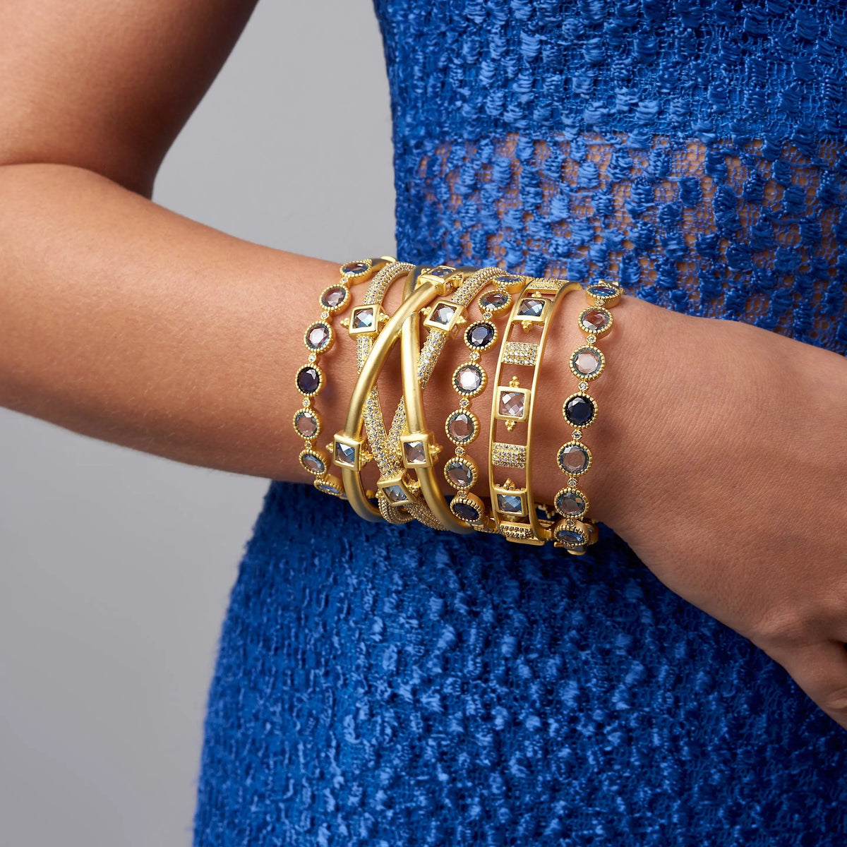  Imperial Blue Station Hinge Bangle Imperial Blue BRACELET