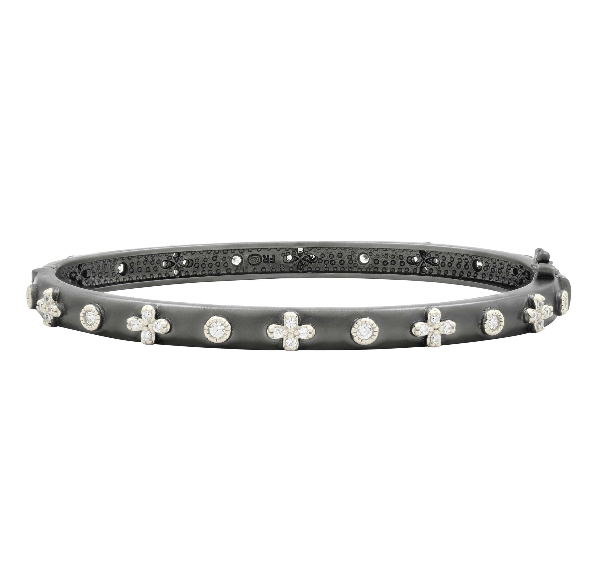 SilverBlack Our Favorite Clover Hinge Bangle Signature BRACELET