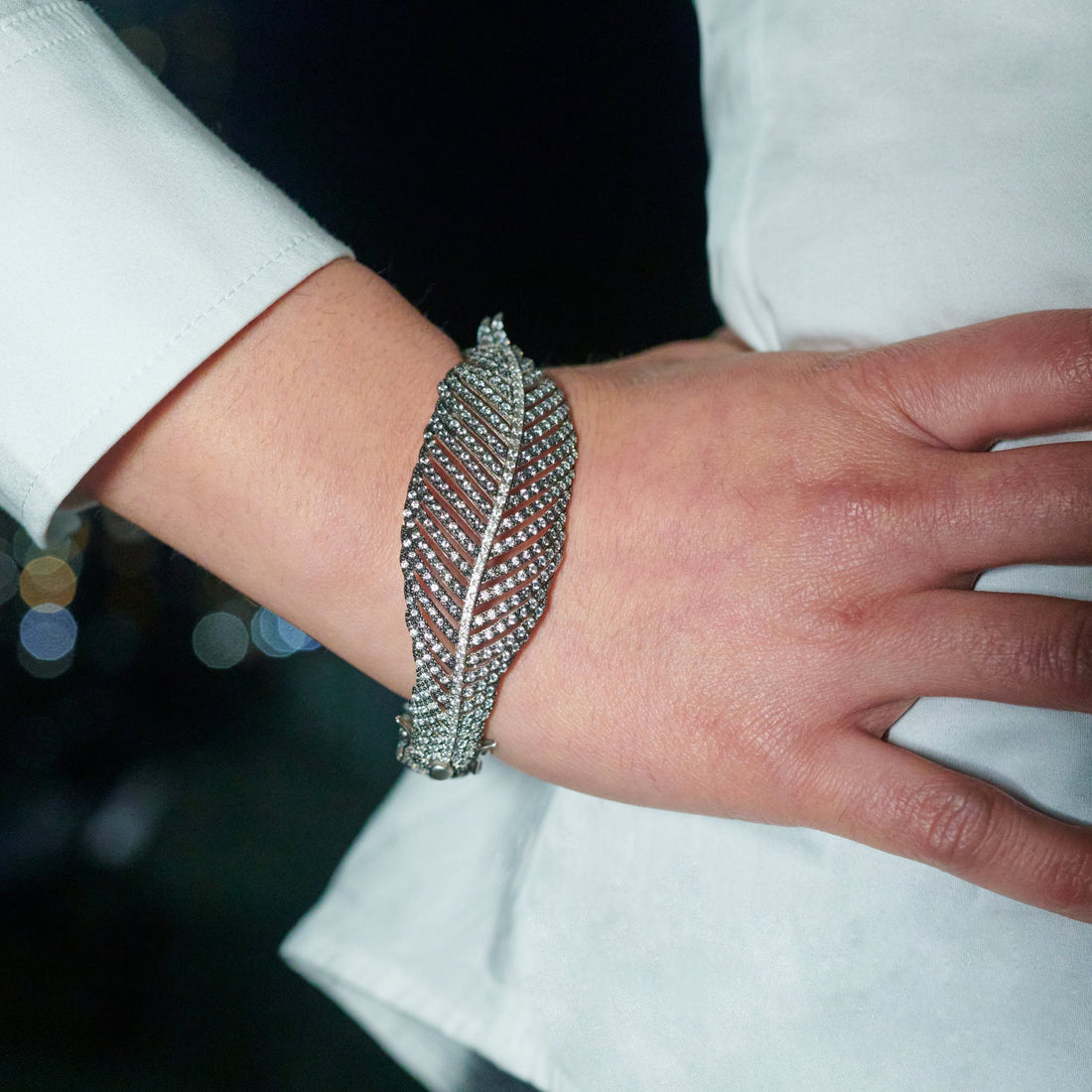 Plume Hinge Bangle - FREIDA ROTHMAN
