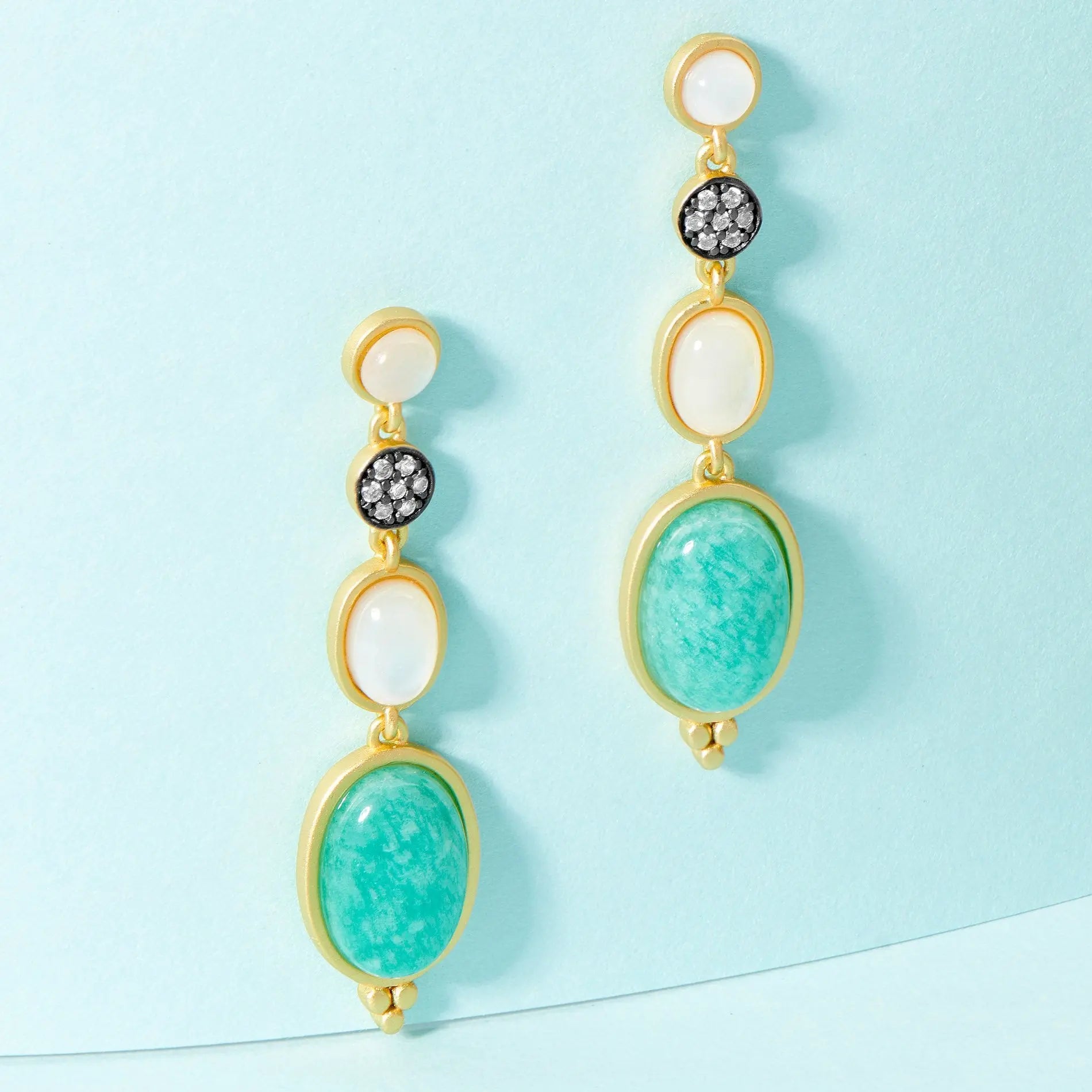 Touch of Turquoise Gradient Drop Earring Brooklyn Coast EARRING