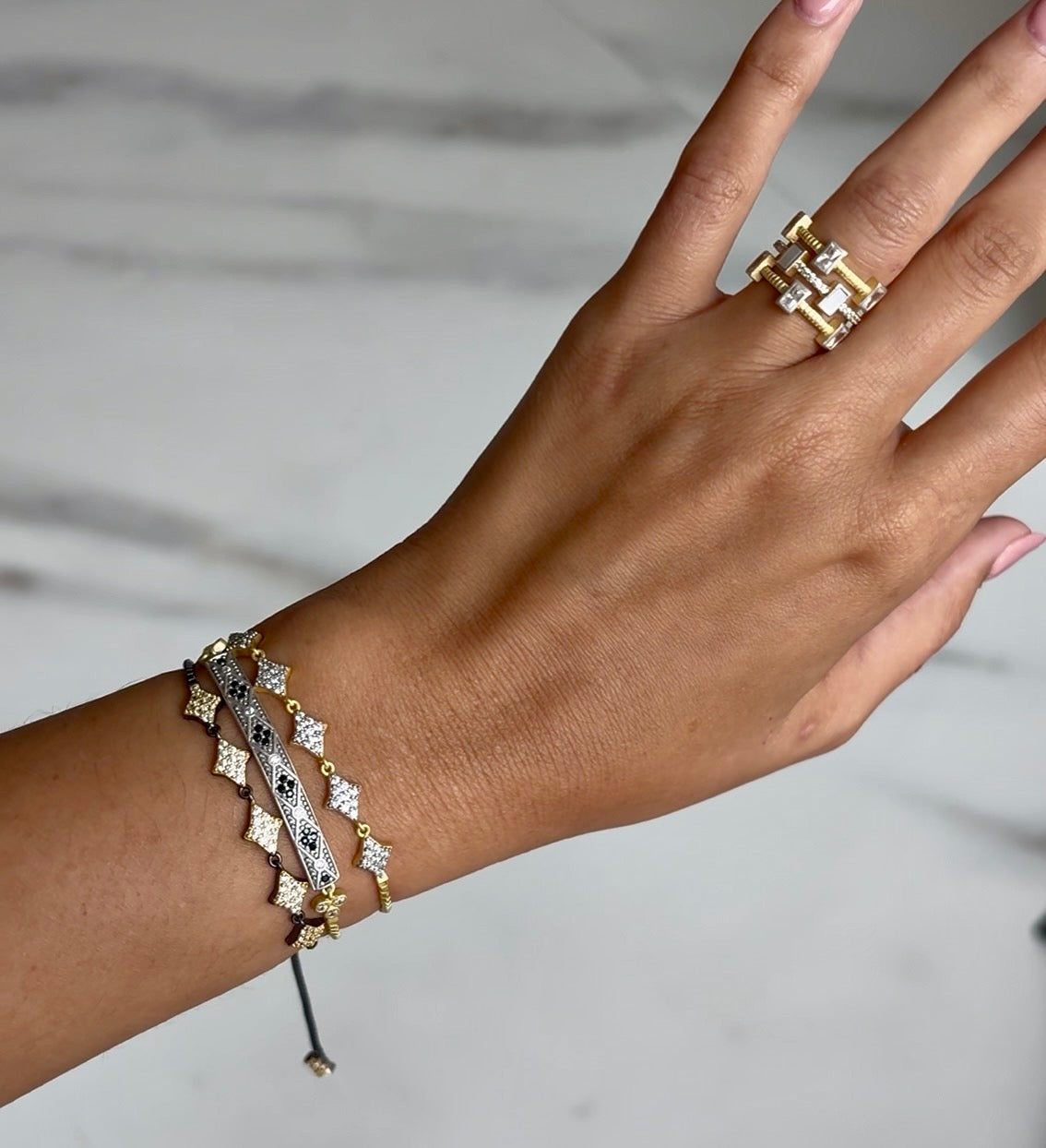 Signature Geometric Bar Adjustable Bracelet