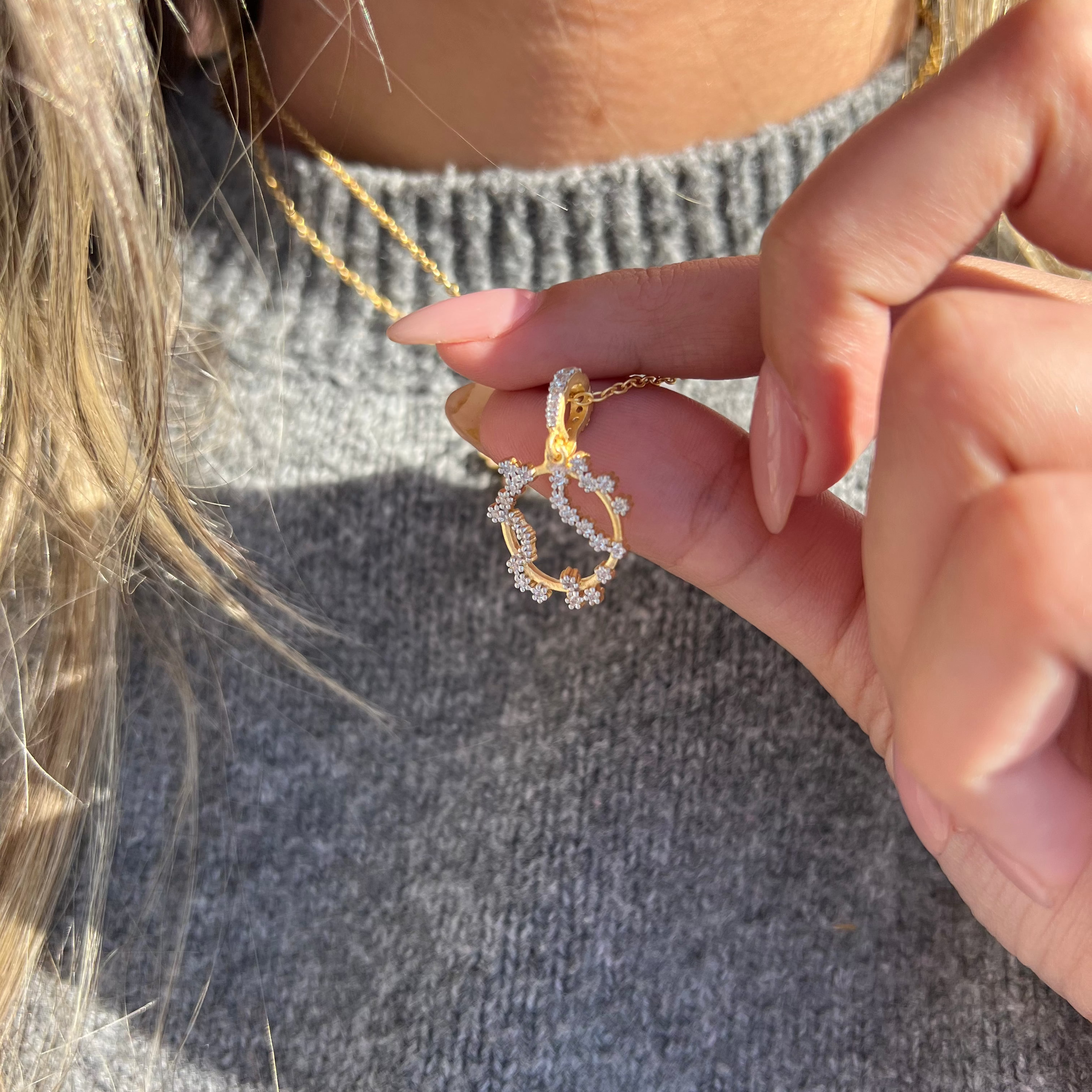 Midnight Pavé Roped Pendant Necklace