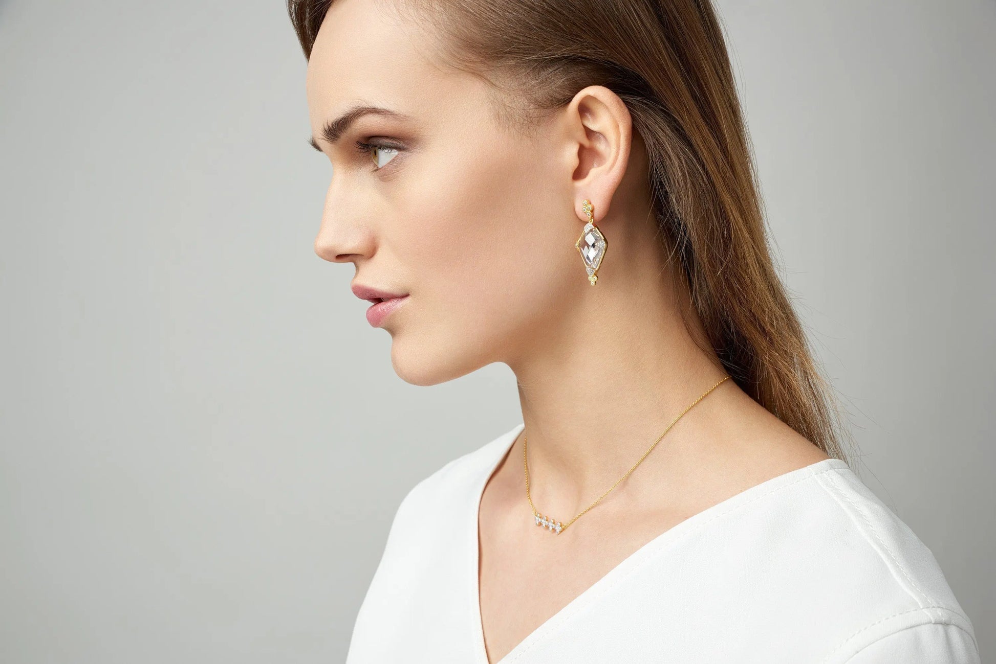 Visionary Fusion Clover Bar Pendant Necklace - FREIDA ROTHMAN