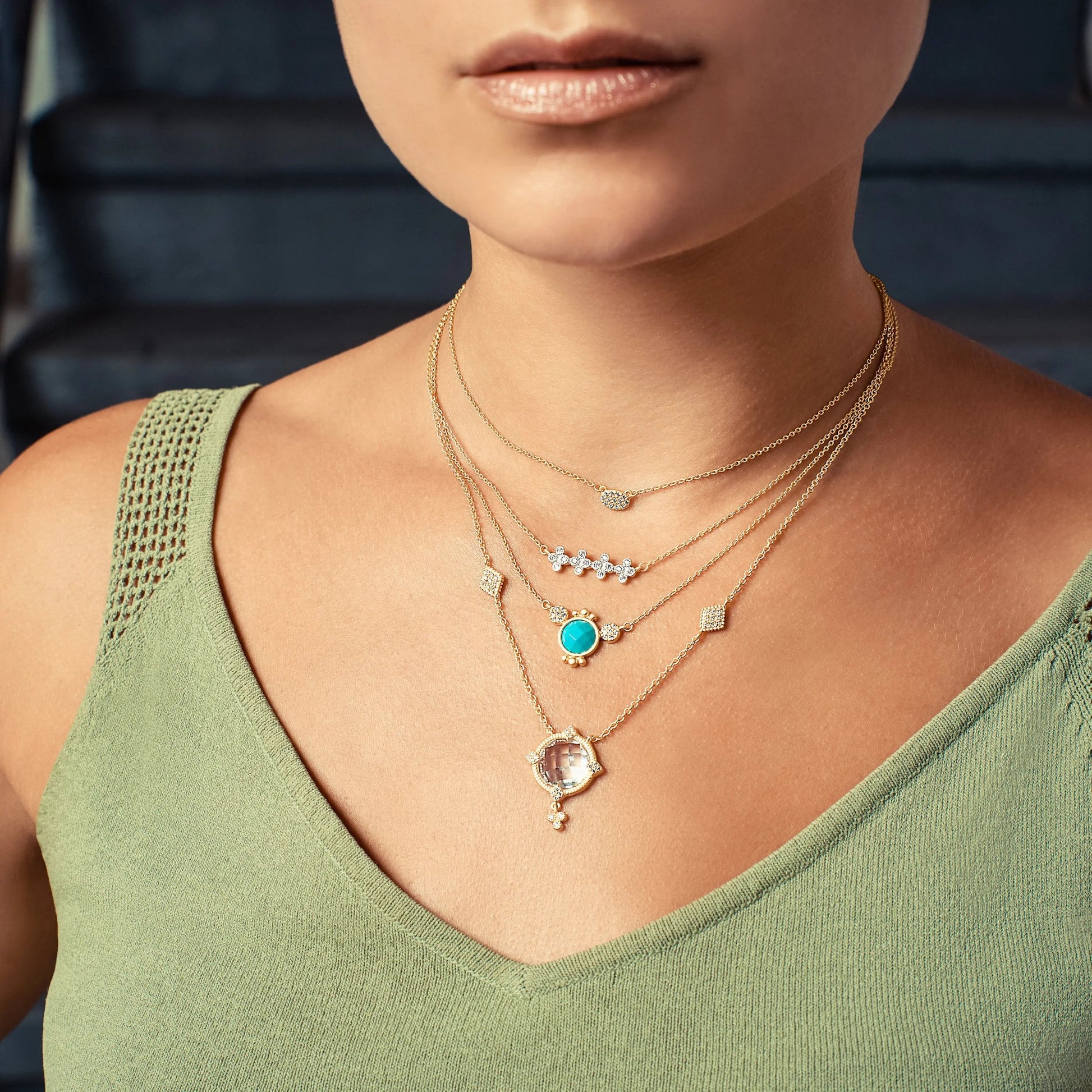  Clover Bar Pendant Necklace Signature NECKLACE
