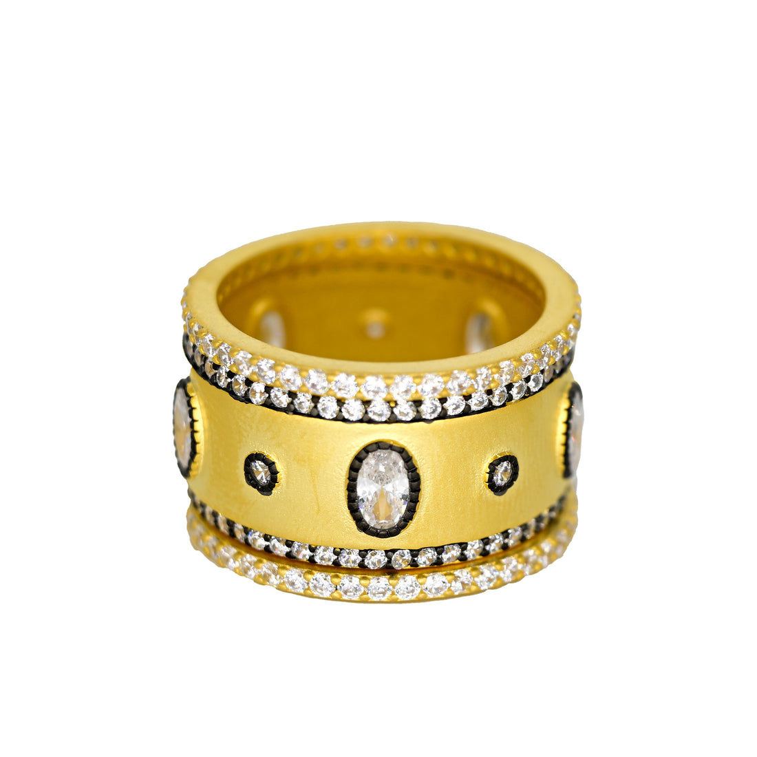 Oval Elegance 3-Ring Stack