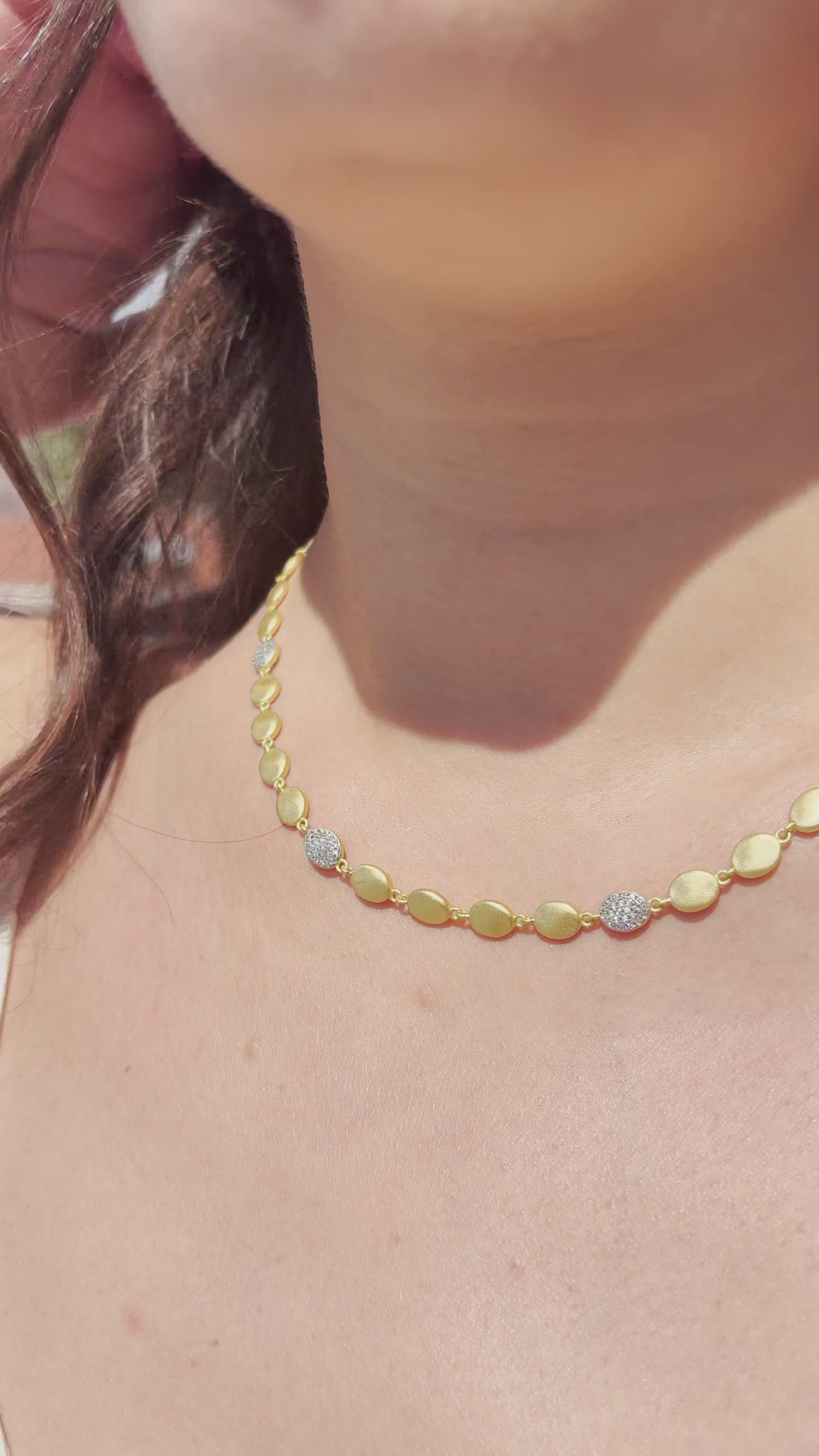 Petals in Bloom Dewdrop Station Necklace
