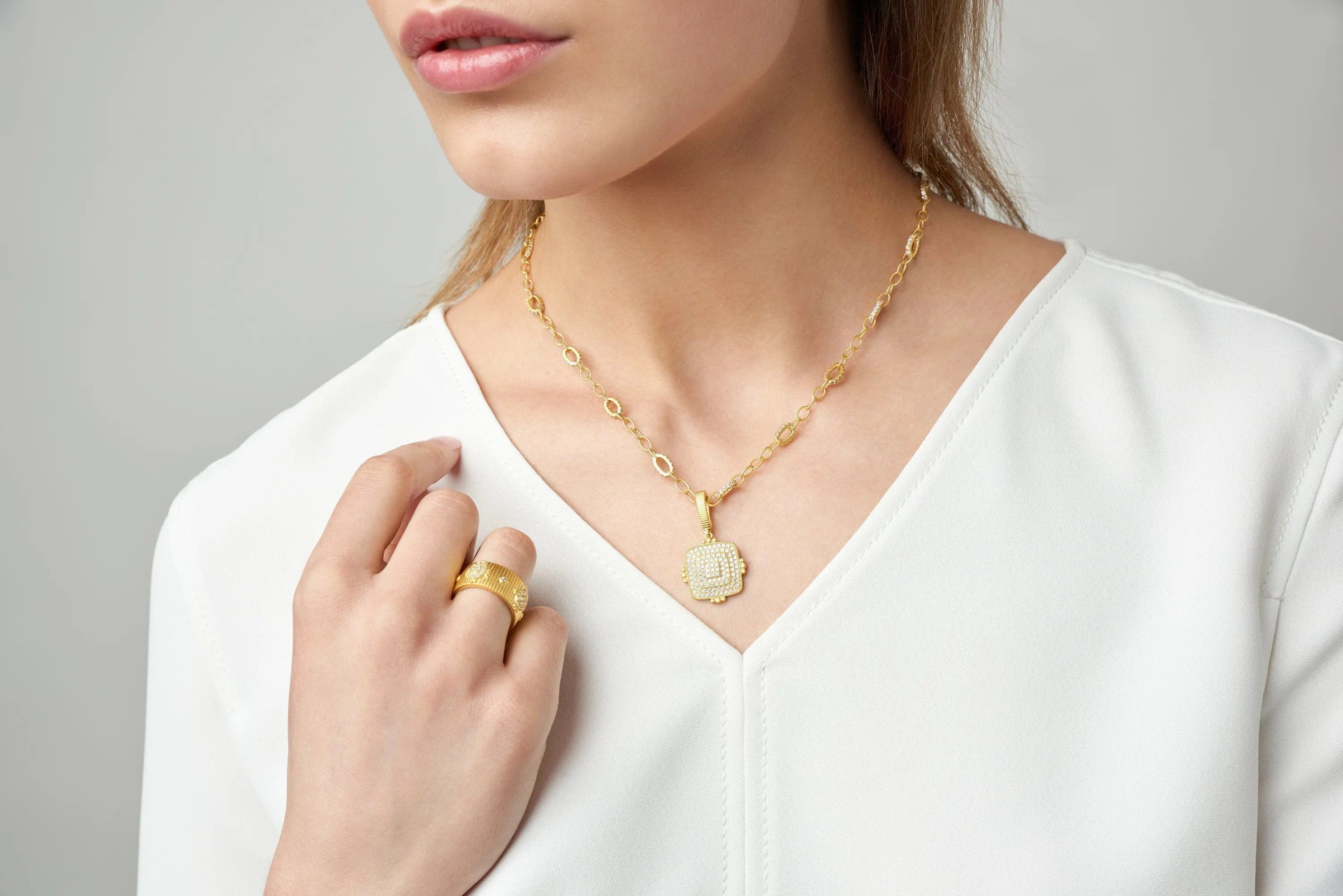 Pavê Square Chain Necklace